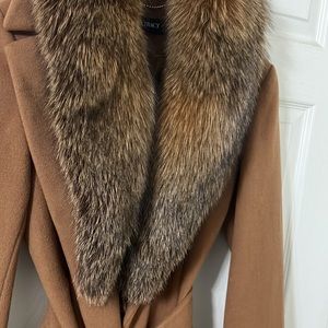 Ellen Tracy genuine fox fur trimmed wool coat.